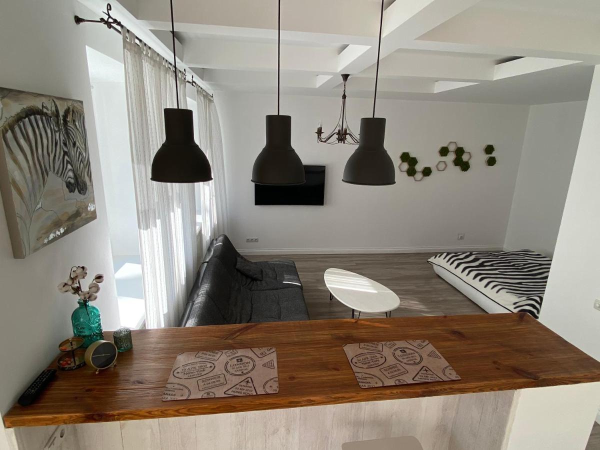 Bright Apartment Homel Exterior foto